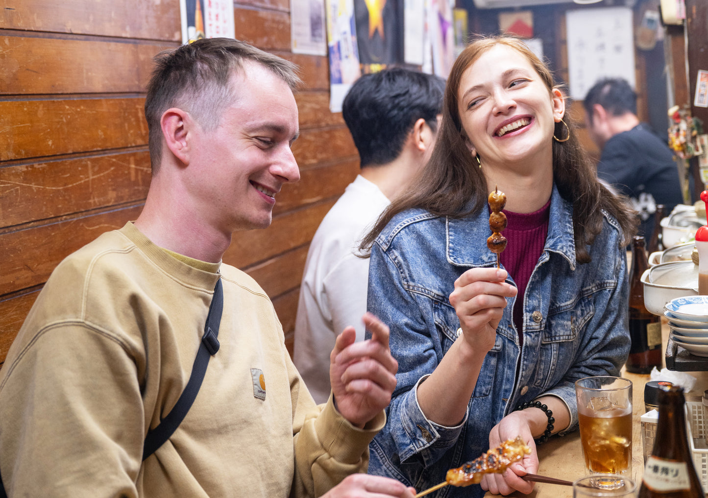 Tokyo: Shinjuku Food Tour with 15 Dishes at 4 Eateries