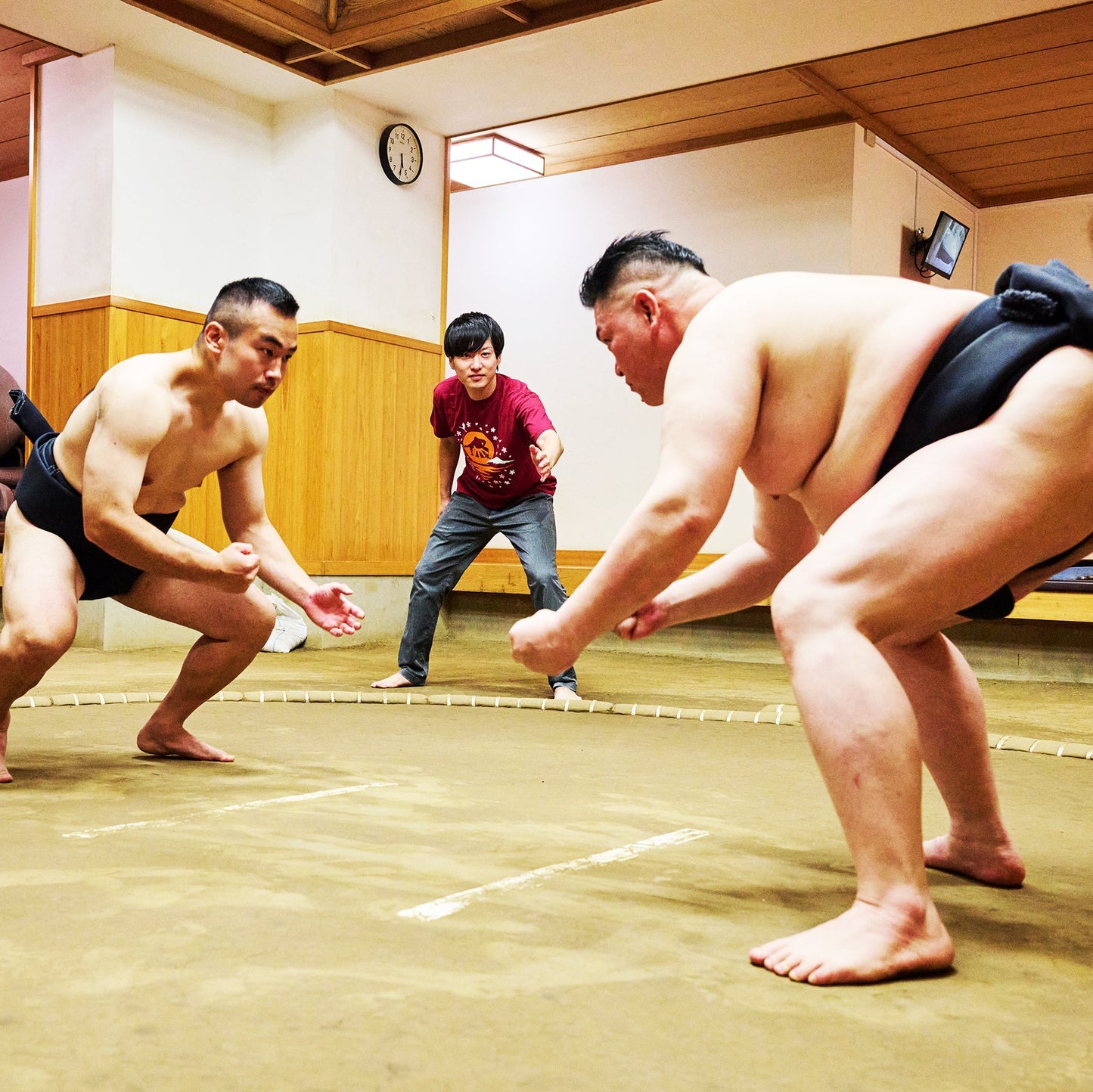 Tokyo: Sumo Experience with Live Show & Audience Challenge