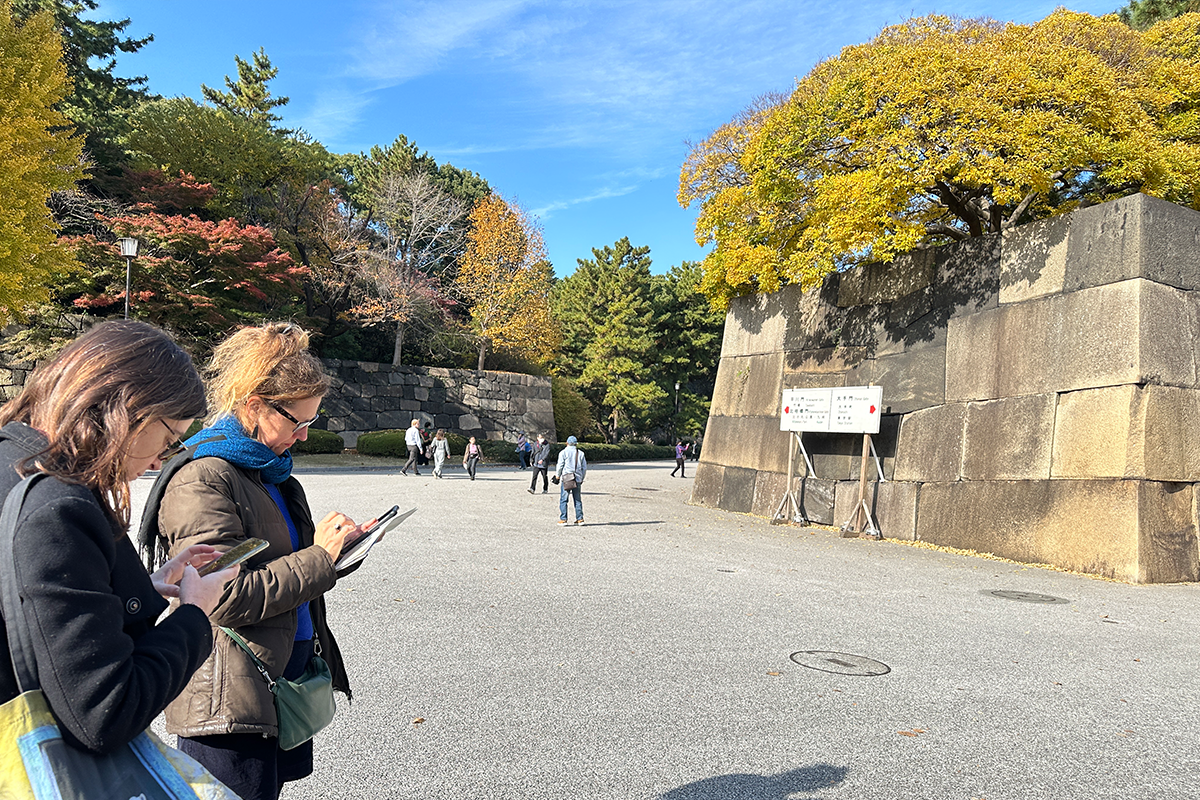 Tokyo Castle & Imperial Palace , Historical Walking Tour