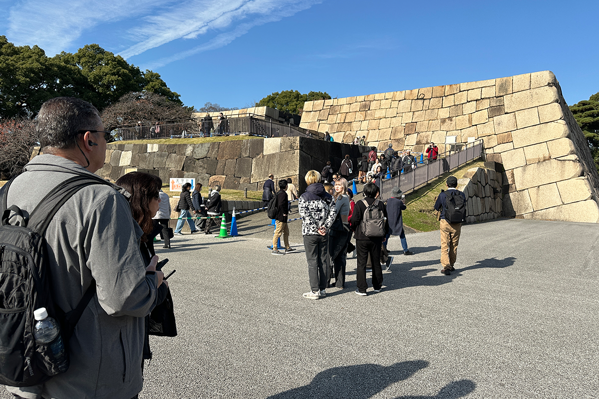 Tokyo Castle & Imperial Palace , Historical Walking Tour